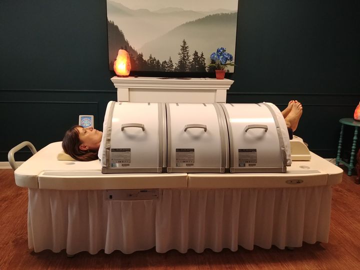 SOQI bed and Chi machine at Hope Healing Haven
